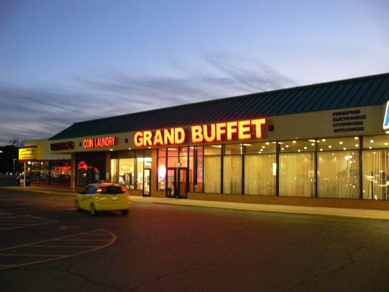 Grand Buffet - McHenry, IL