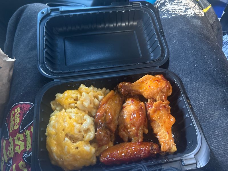 Baked Mac and Cheese Side