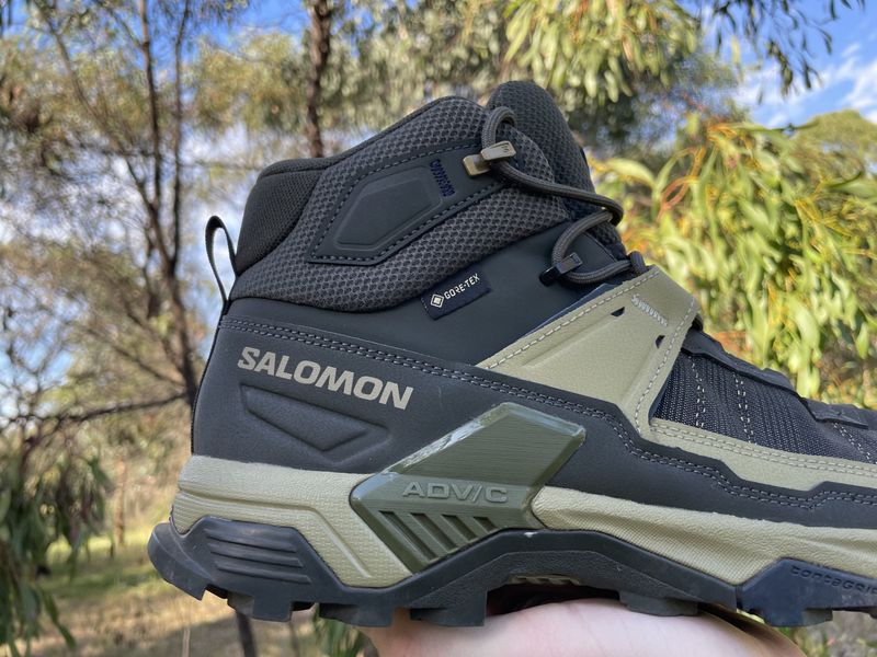 Salomon X Ultra 5 Mid GTX Hiking Boots
