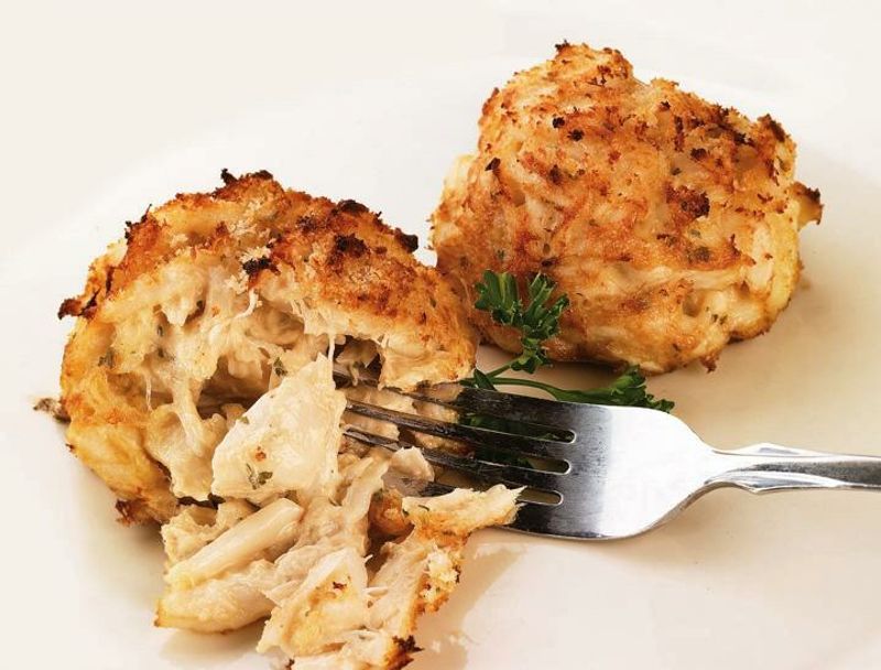 Signature Crab Dip & Warm Pretzel Bread