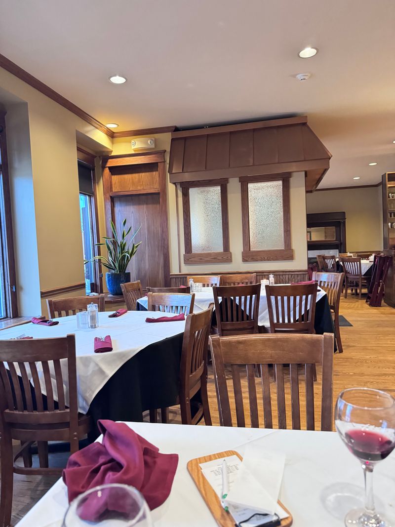 Weekday Lunch Window