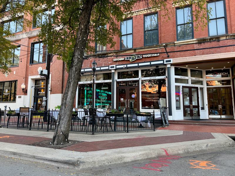 Service, Atmosphere, and Practical Details