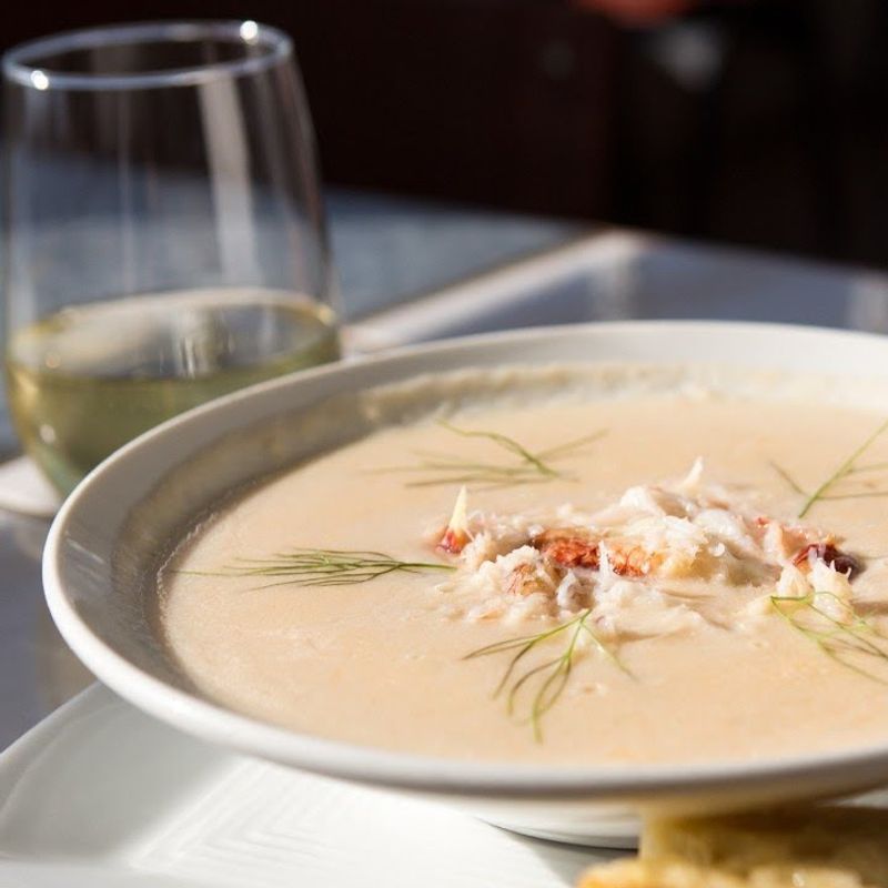 Roasted Garlic Crab Bisque