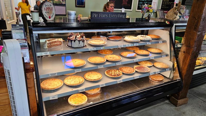 Woodbine Farm Market - Strasburg