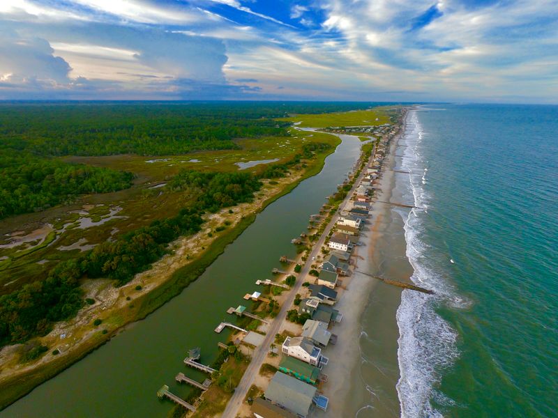 Pawleys Island, South Carolina - A slim barrier island that keeps it simple