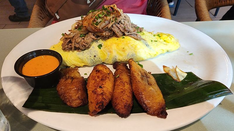 Platanos Fritos con Crema