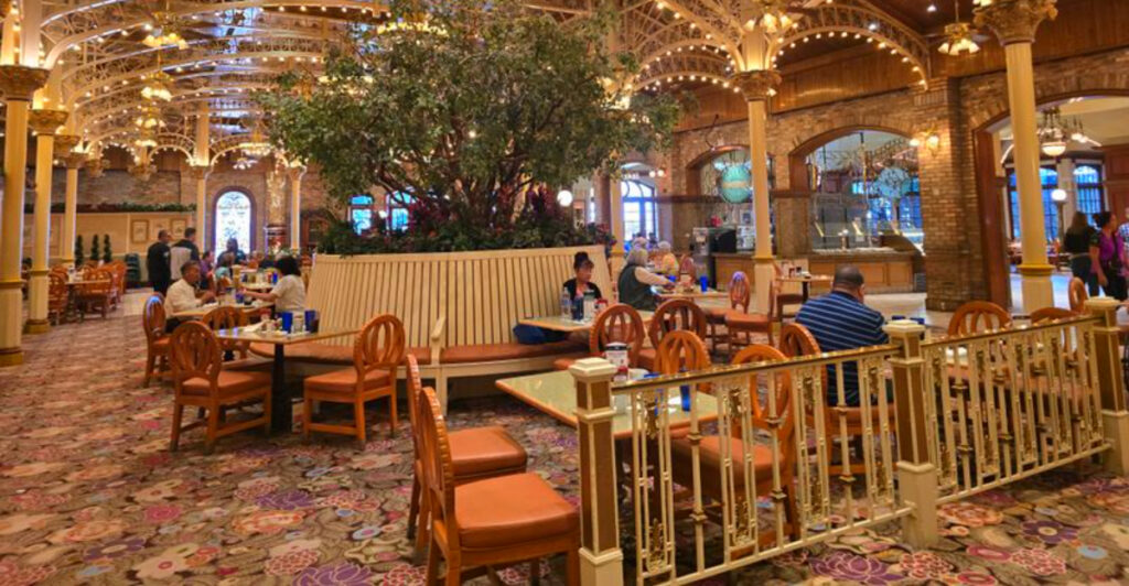 Endless Plates & High Stakes: Legendary Buffets of Nevada