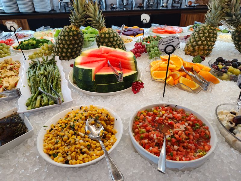 Gourmet Salad Bar Experience