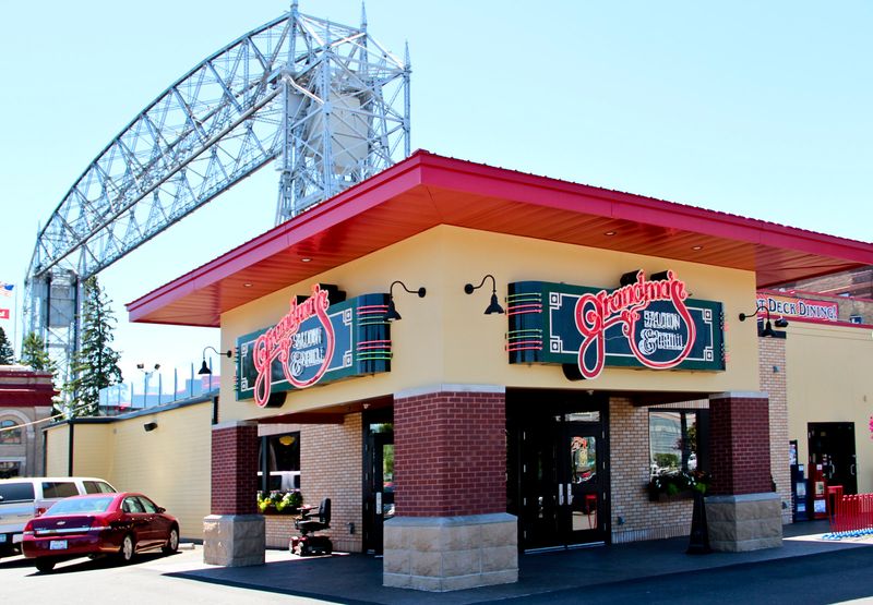 Grandma’s Saloon & Grill – Duluth