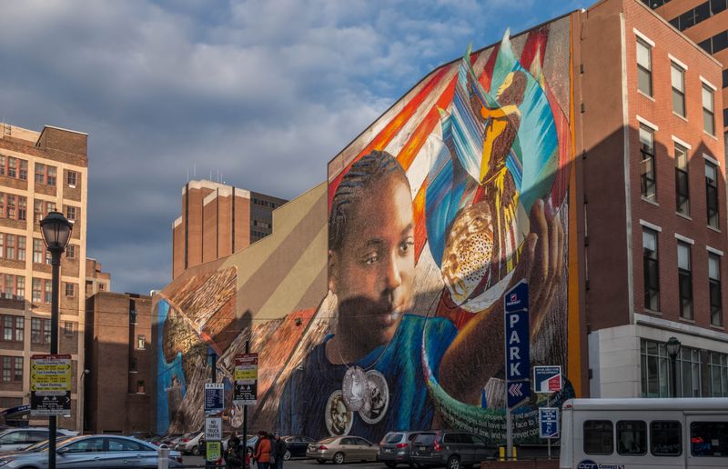 Do a DIY Mural & Public Art Tour