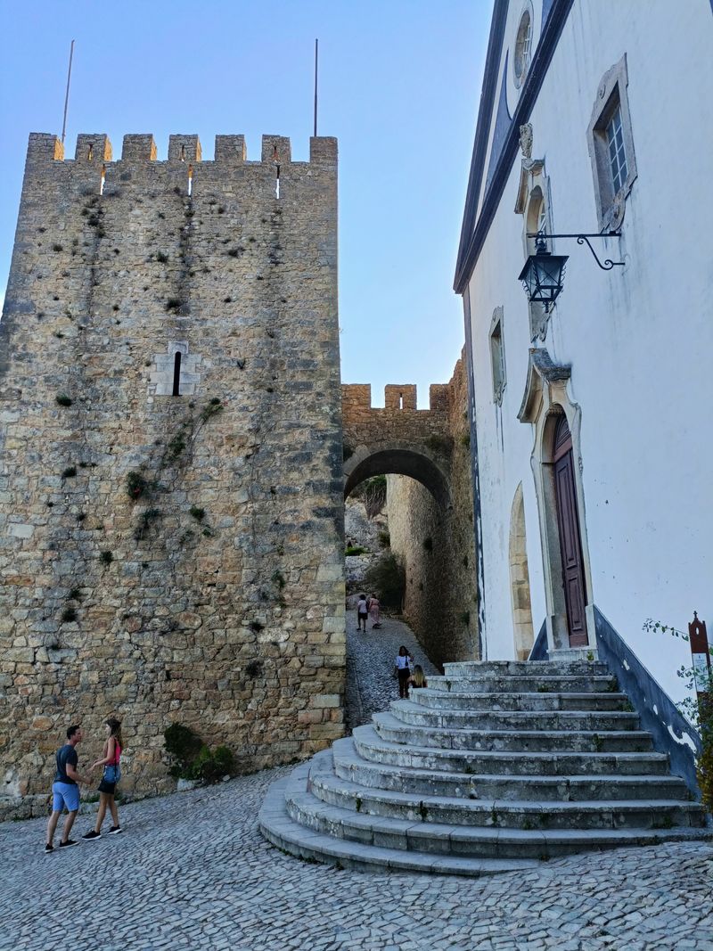 Porta da Vila and Azulejos Nook