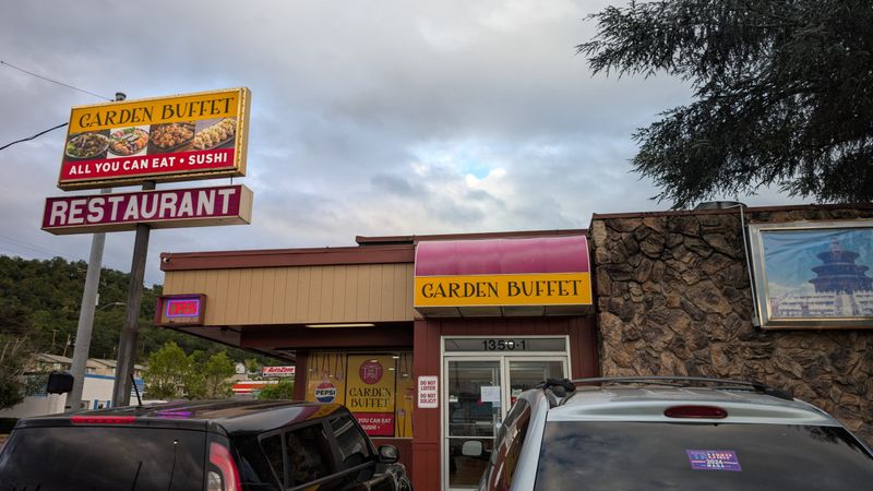 Garden Buffet – Roseburg