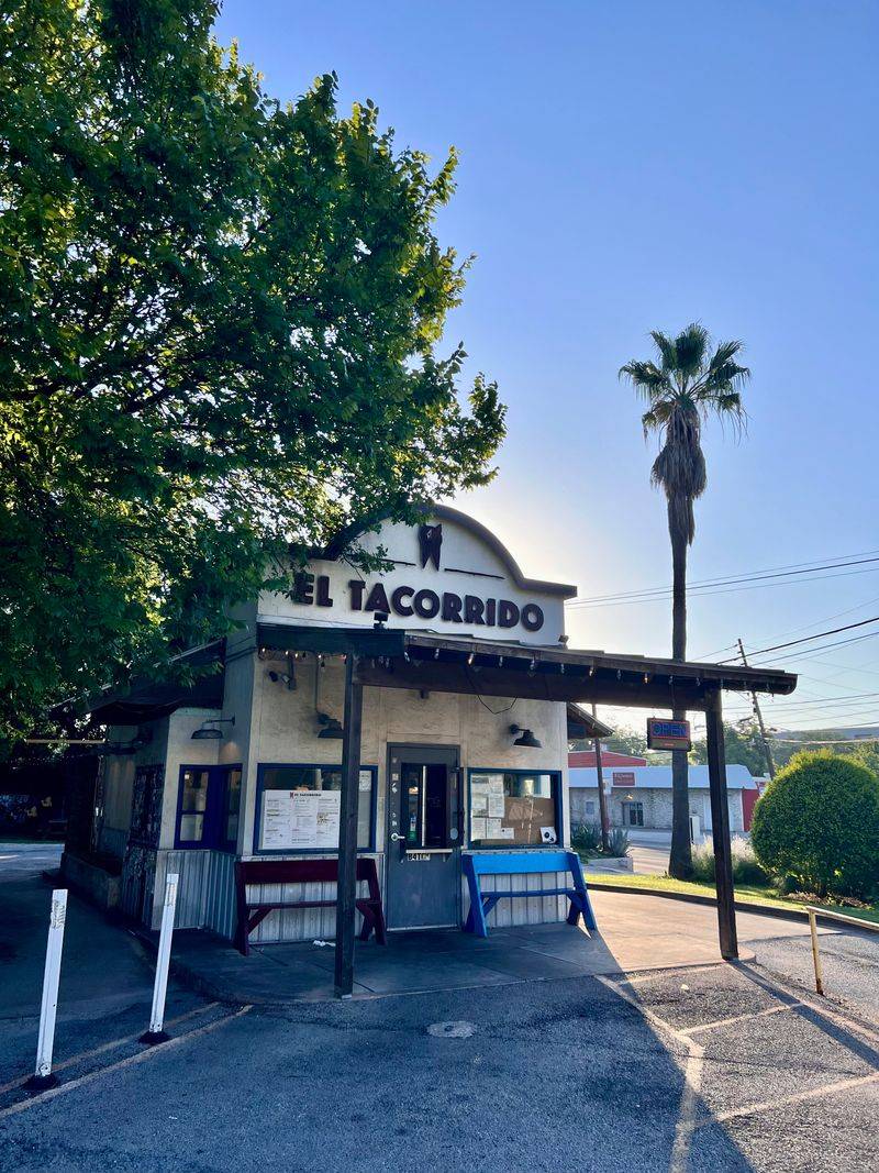 El Tacorrido