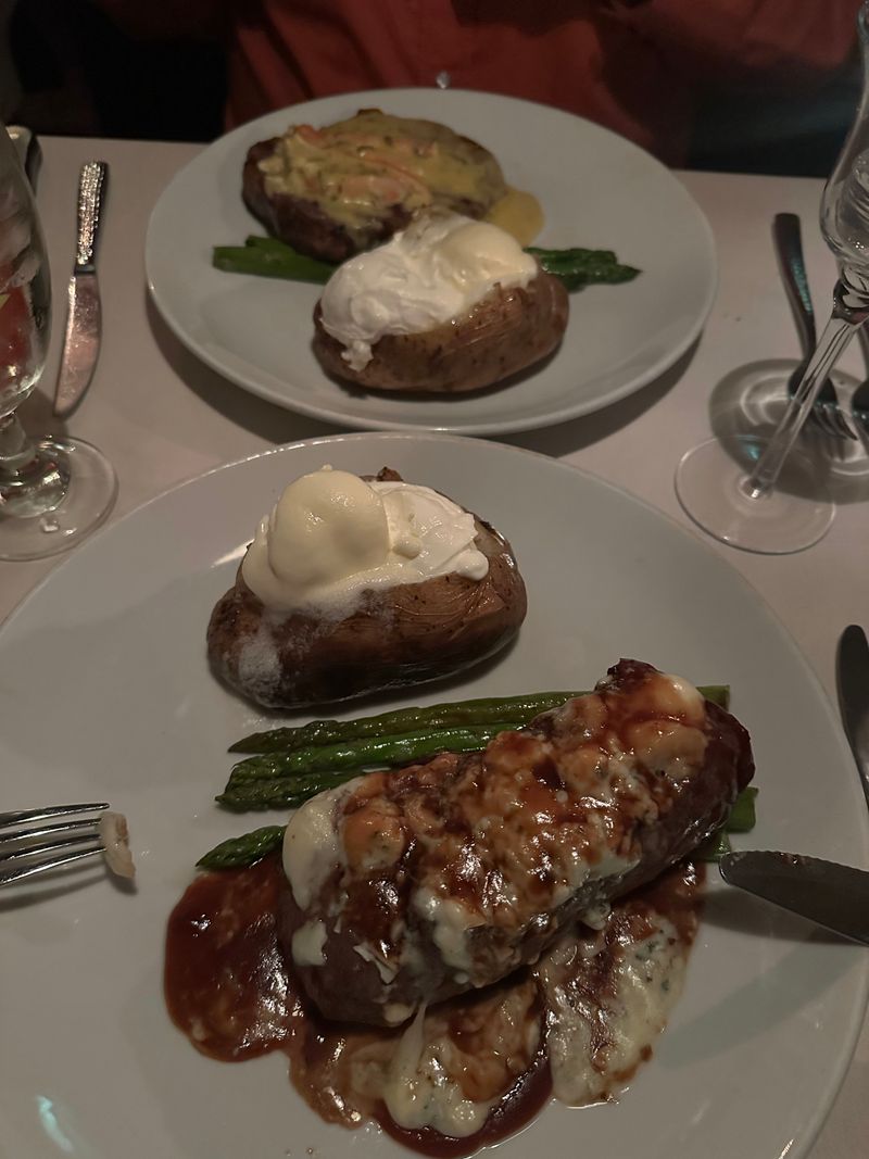 Lamb Chops With Old School Charm