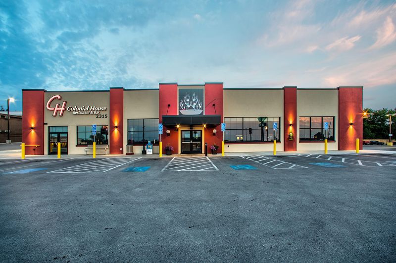 Colonial House Restaurant & Bar