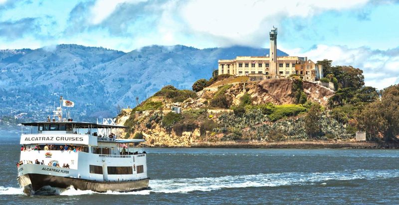 Booking Your Alcatraz Ferry Early