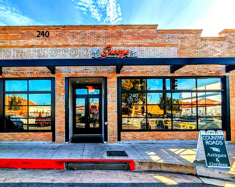 Snooze, an A.M. Eatery