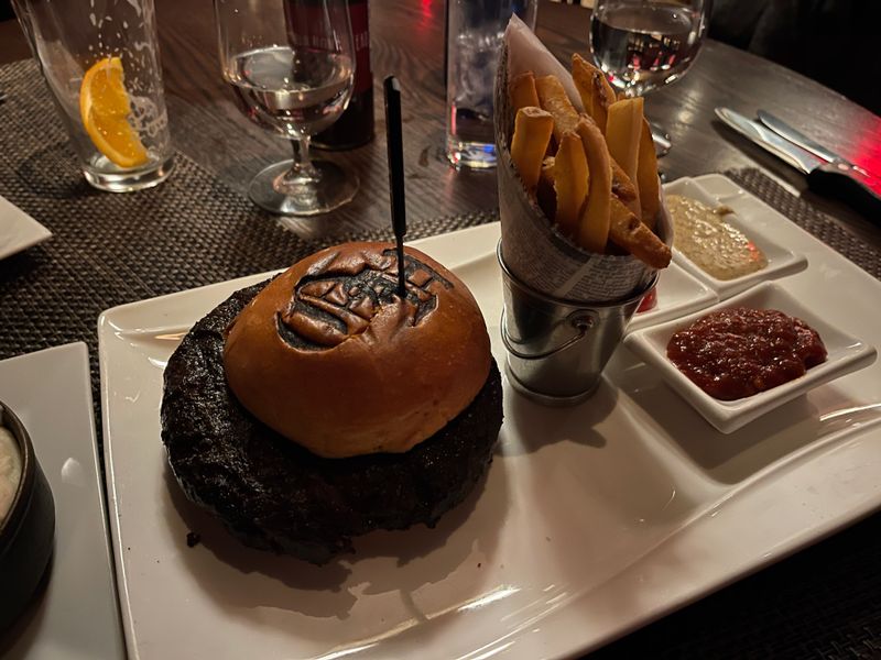 Saltgrass Steak House – Cheeseburger