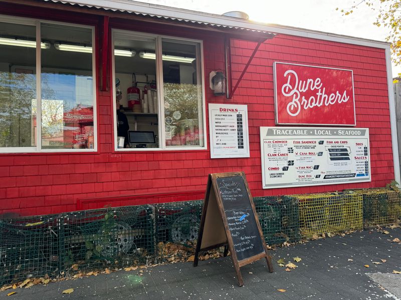 Dune Brothers (Providence)