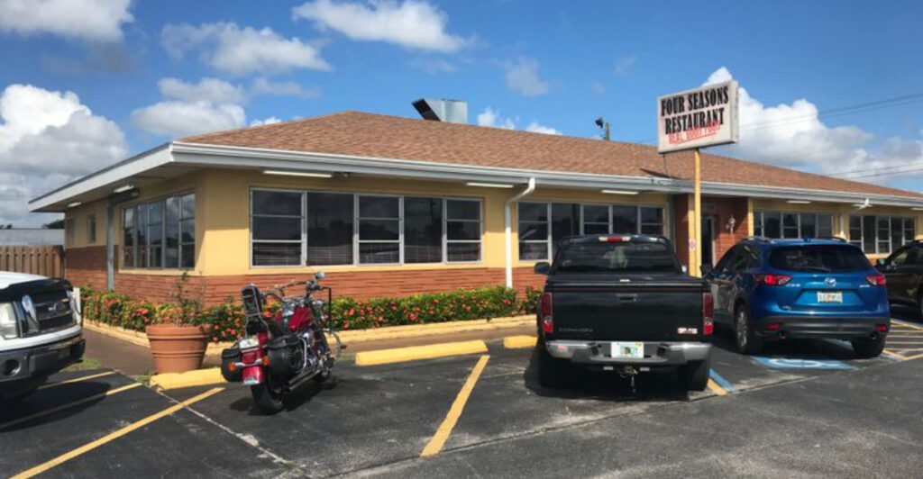 Florida Hotspot Offering a Fan-Favorite Combo Plate Worth the Drive
