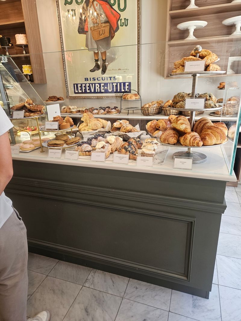 Bittersweet Pastry Shop & Café – Lakeview, Chicago