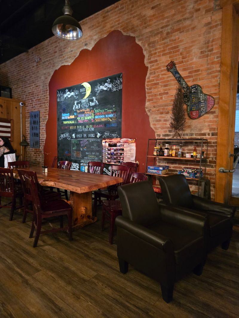 Harvest Moon Café – Rome