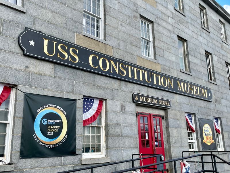 USS Constitution & USS Constitution Museum (Charlestown Navy Yard)