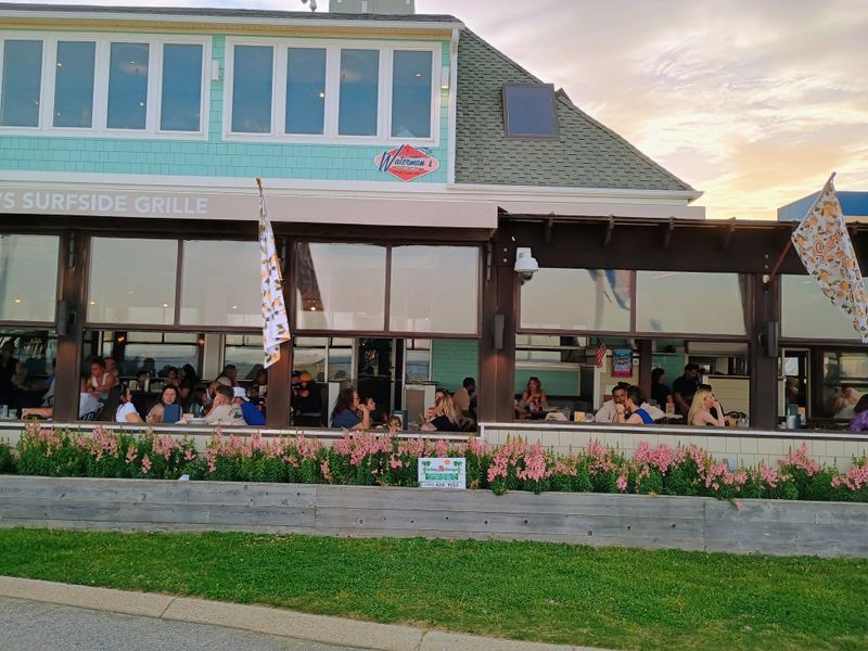 Waterman's Surfside Grille (Virginia Beach)