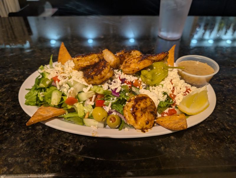 Crisp Greek Salad With Tang