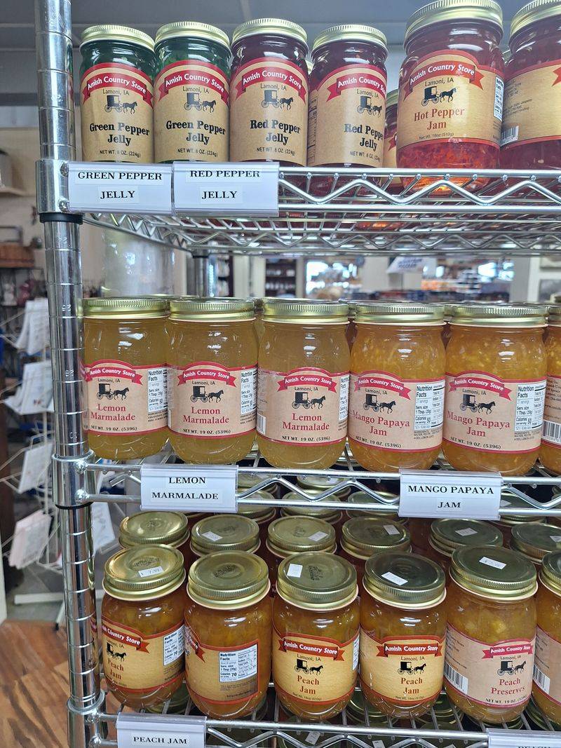 Glaze vs. Frosting Debate