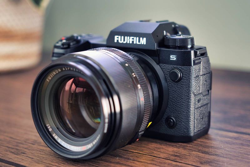 Fujifilm X-H2S - Best for action, wildlife, and pro video