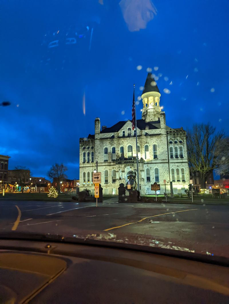Salem, Indiana — Courthouse Square Traditions