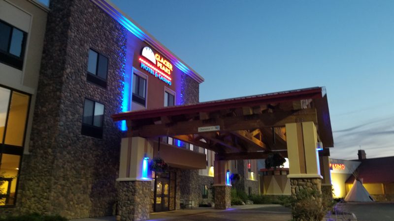 Glacier Peaks Hotel & Casino