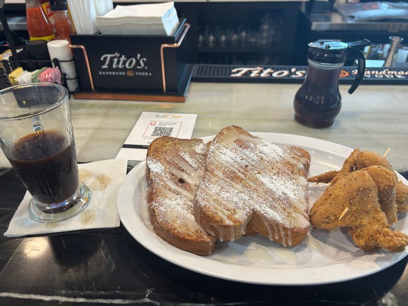 A Small Café That Packs a Big Flavor Punch