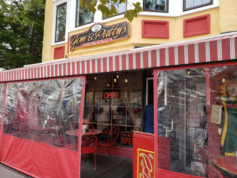 Jon & Patty's Coffee Bar & Bistro (Ocean City)