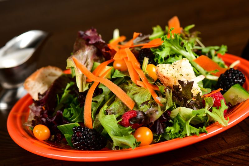 Fresh Salads That Actually Satisfy