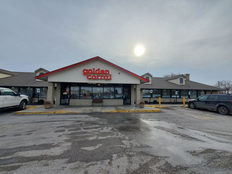 Golden Corral - Council Bluffs