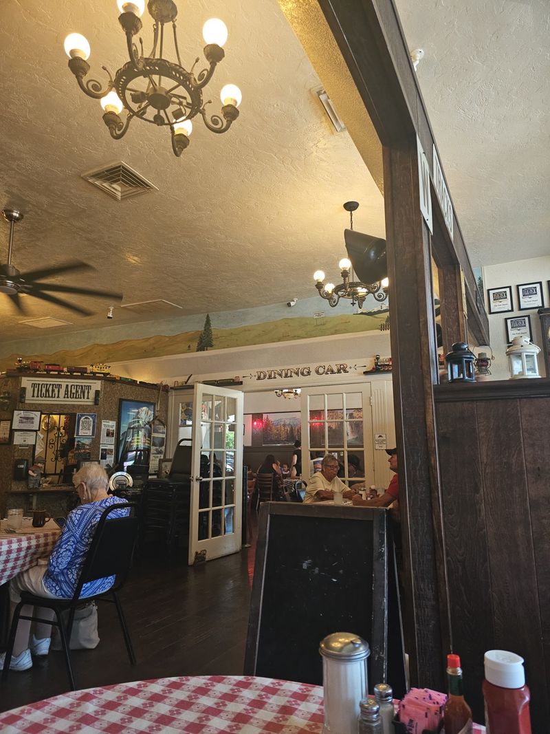 Friendly Team Energy