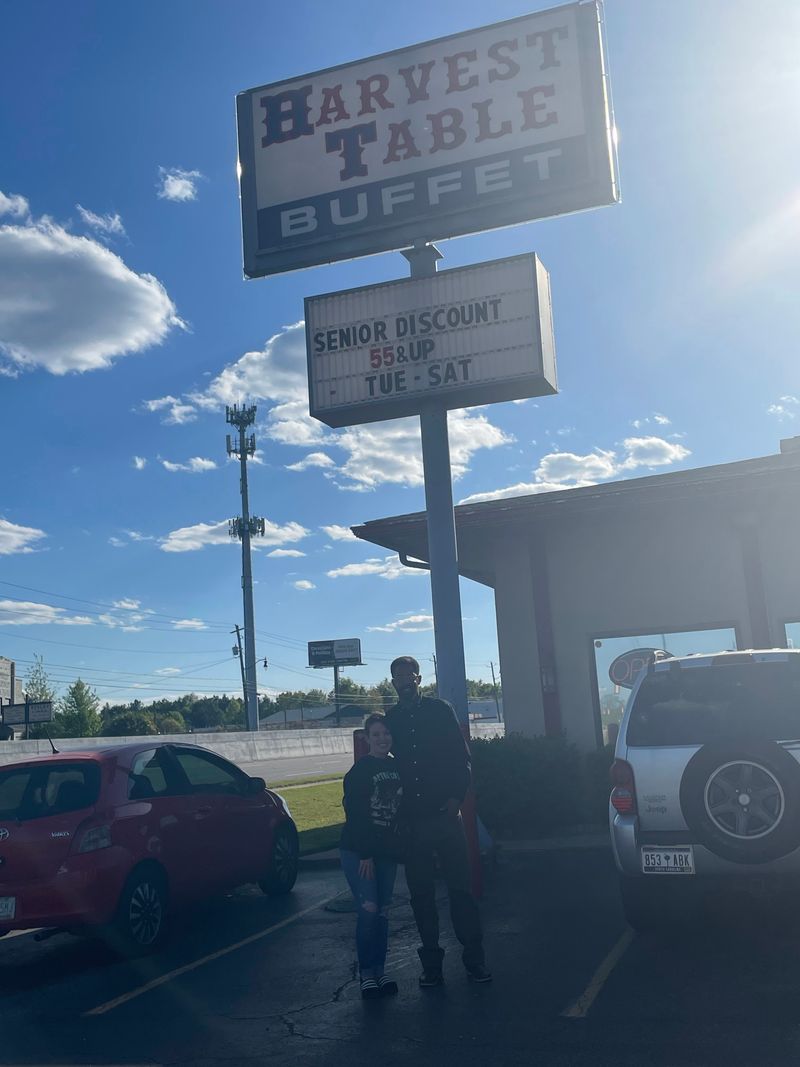 Harvest Table Buffet — Augusta, GA