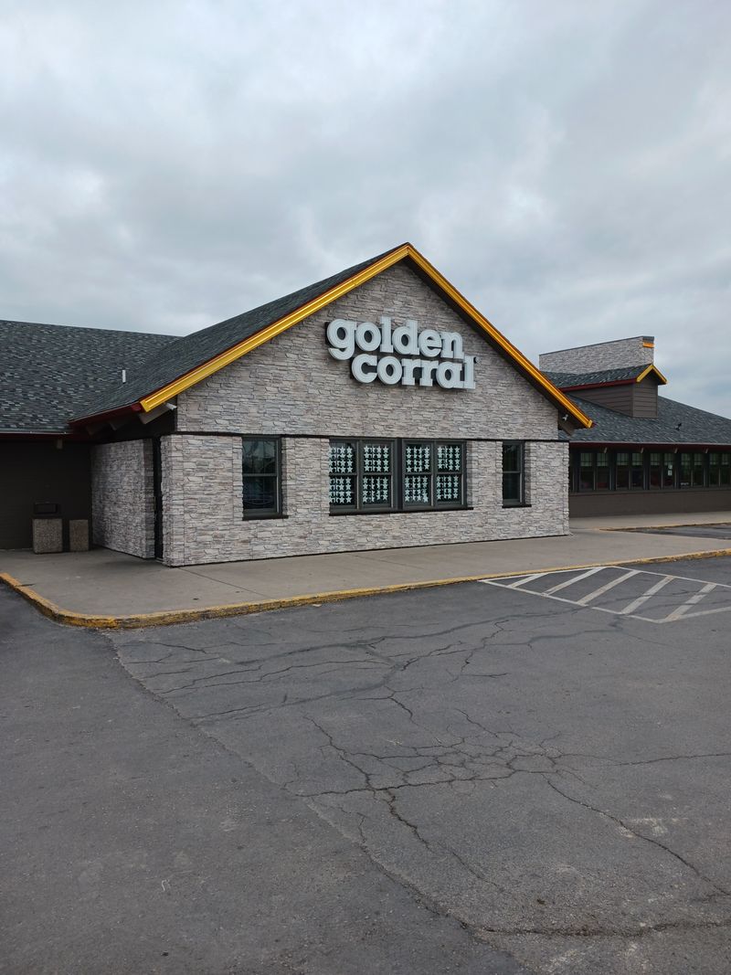 Golden Corral Buffet & Grill - Rapid City