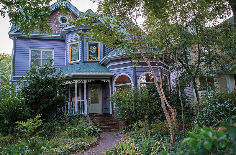 East Boulevard Acts as a Walkable Spine