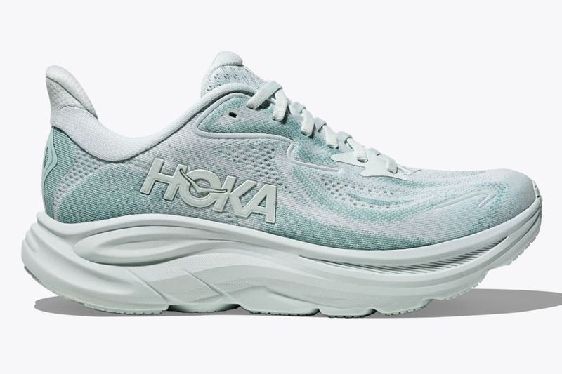 Hoka Clifton 10 – Neutral But Very Joint-Friendly and Stable