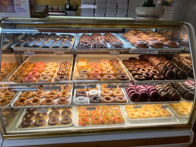 Hole In One Donuts - Lakeland