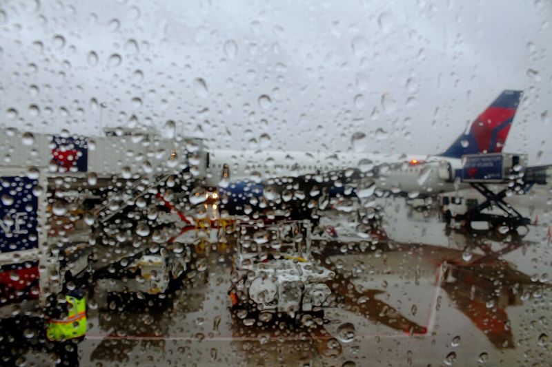 Airport Delays And What To Do Now