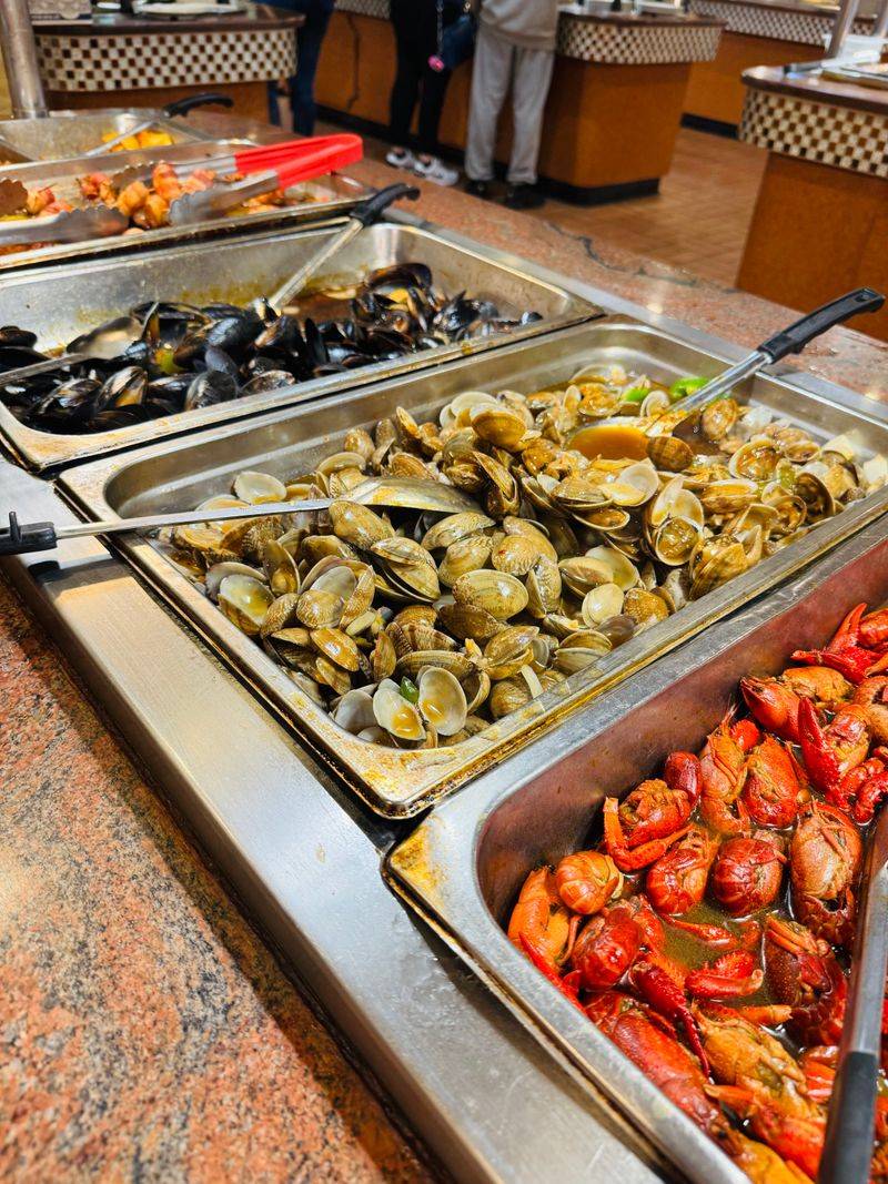 Royal Buffet — Cranston, RI