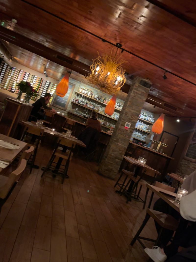 Lunch vs Dinner Hours Strategy