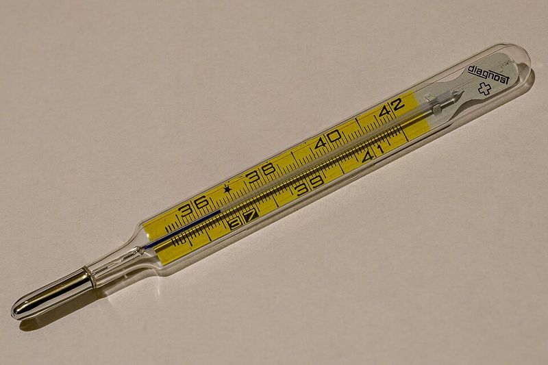 Mercury Thermometers Aren't Perfectly Safe When They Break