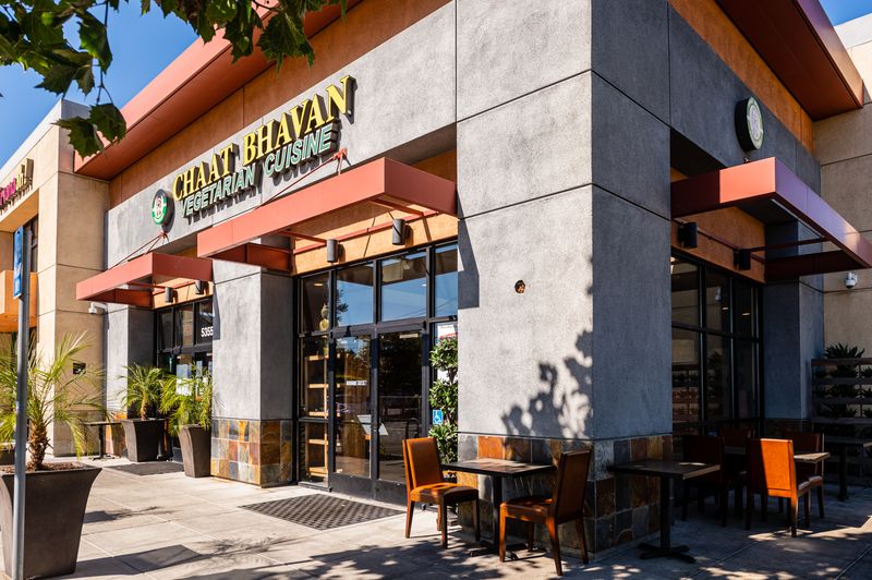 Chaat Bhavan (Vegetarian chaat & curries)