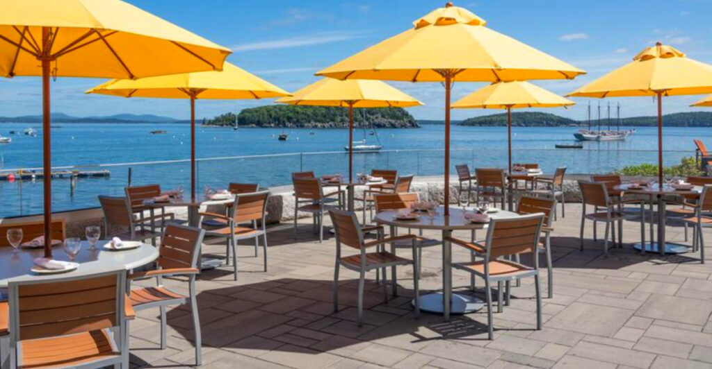 If You Love Fresh Seafood, These 15 Bar Harbor Spots in Maine Are a Must-Try