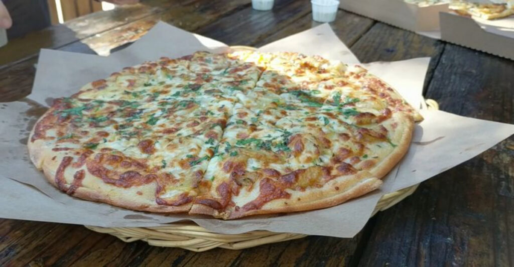 If You’re in California, This Berkeley Pizza Place Is a Must-Try